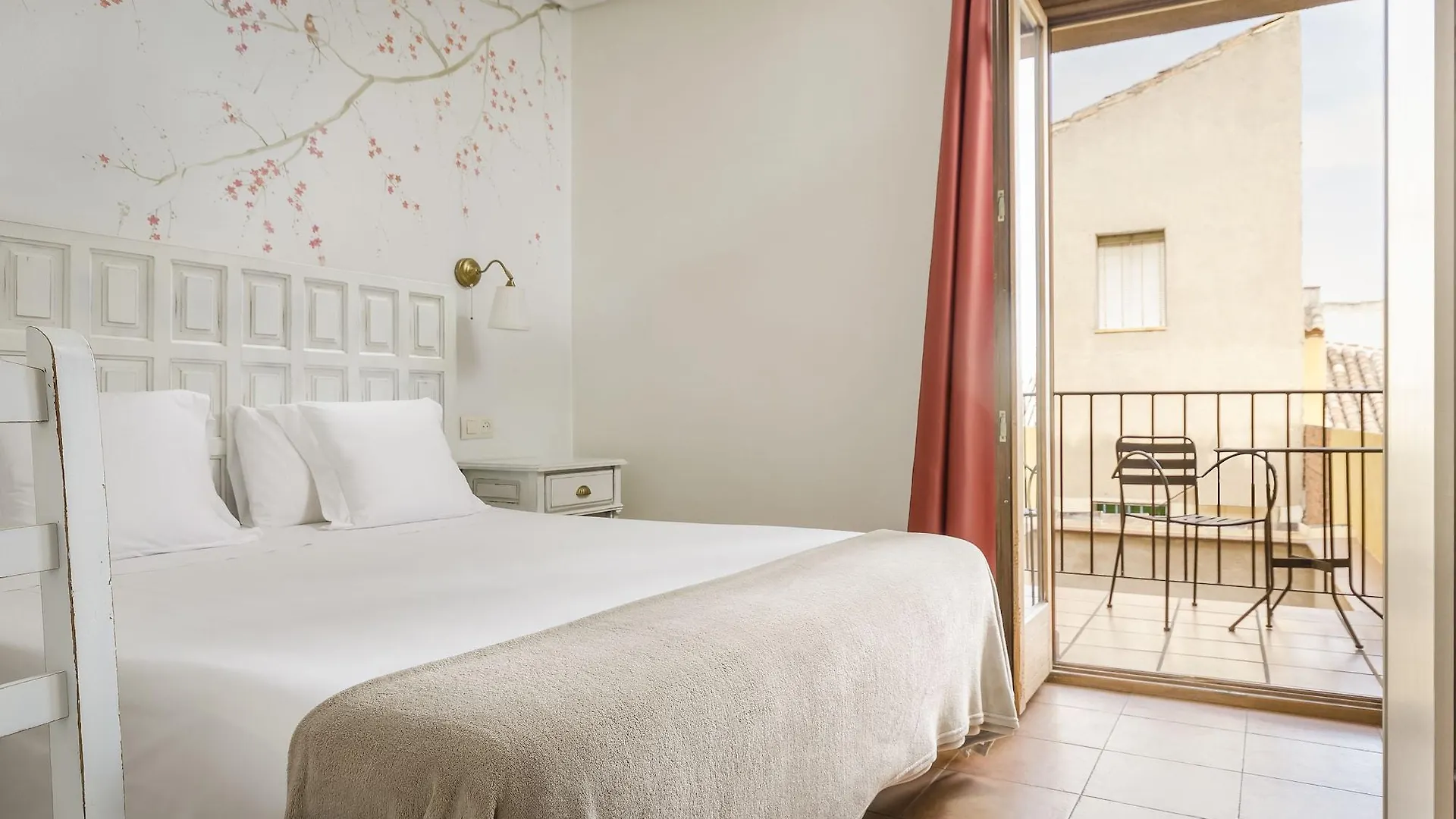** Guest house Yit Puerta Bisagra Hotel Toledo Spain