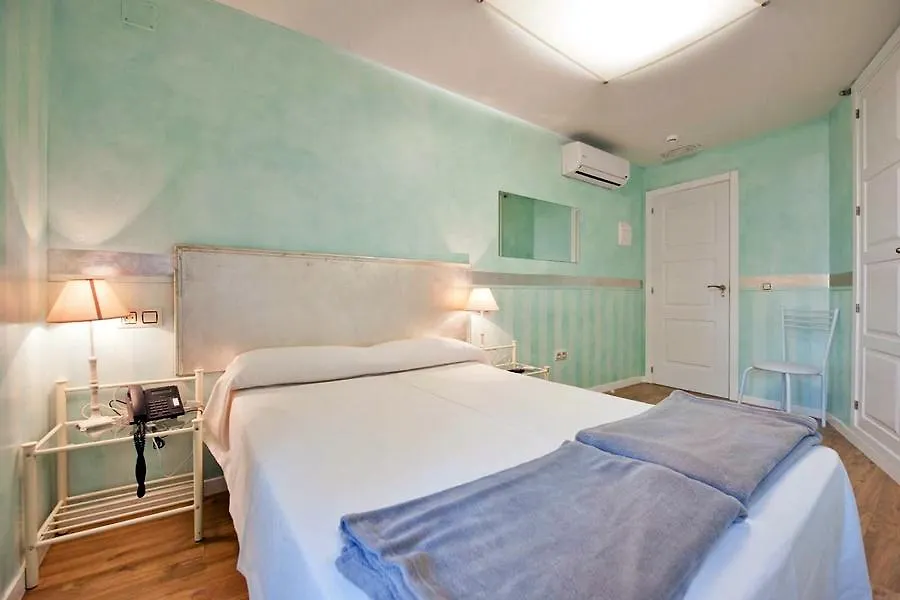 Guest house Yit Puerta Bisagra Hotel Toledo