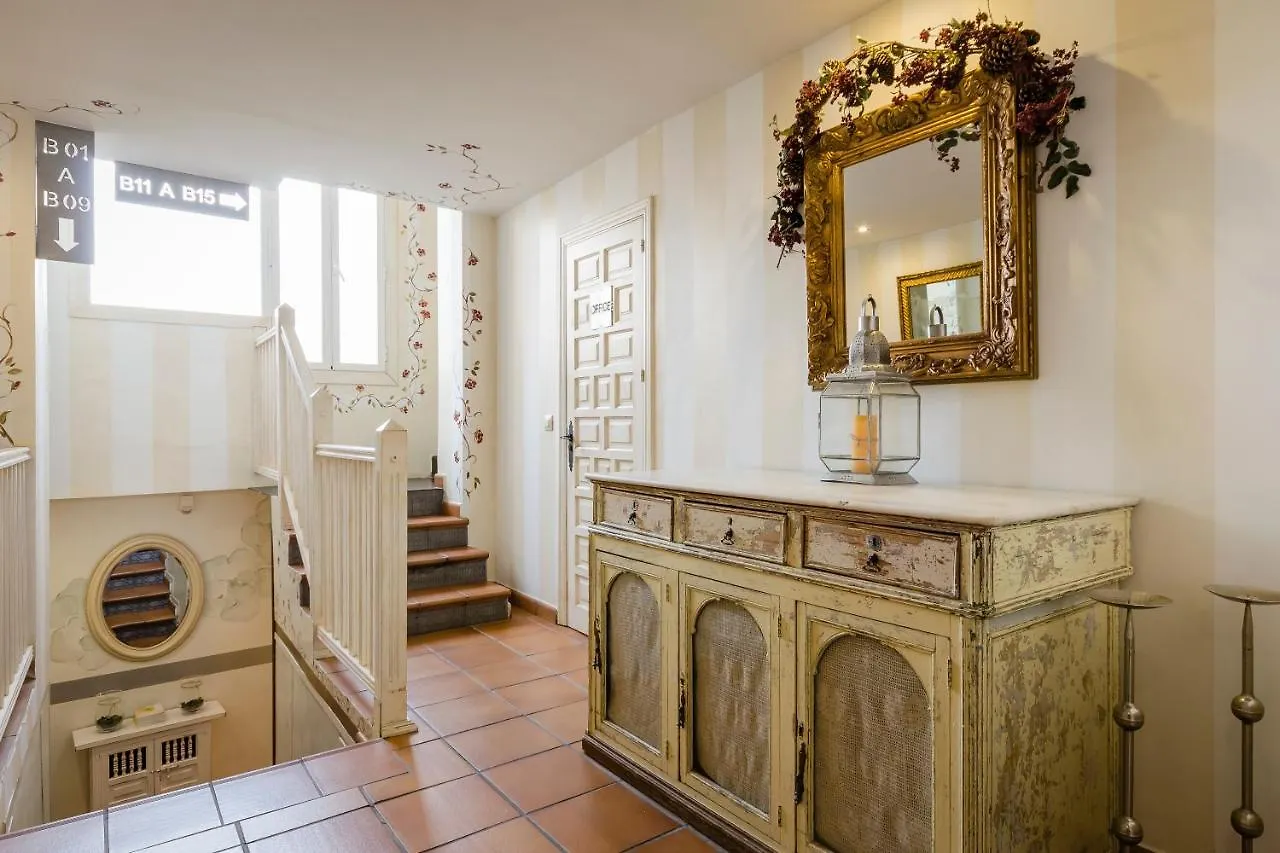 Yit Puerta Bisagra Hotel Toledo
