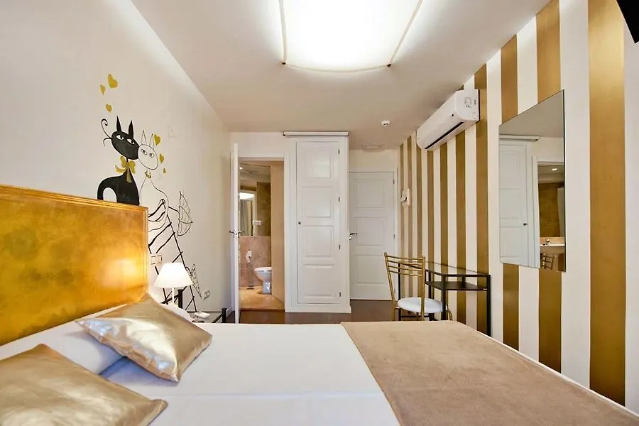 Yit Puerta Bisagra Hotel Toledo