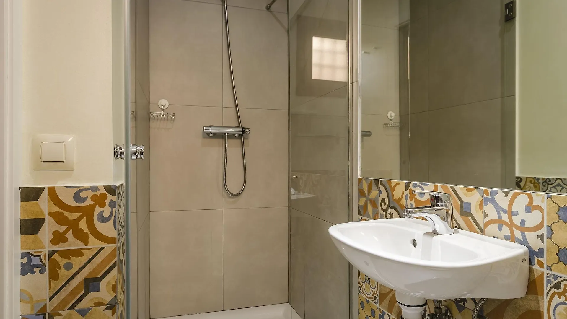 Casa de hóspedes Yit Puerta Bisagra Hotel Toledo