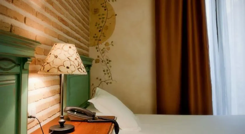 Yit Puerta Bisagra Hotel Toledo Casa de hóspedes